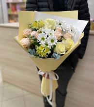 Букет цветов из:  Альстромерии, Розы и Хризантемы в Каргаполье